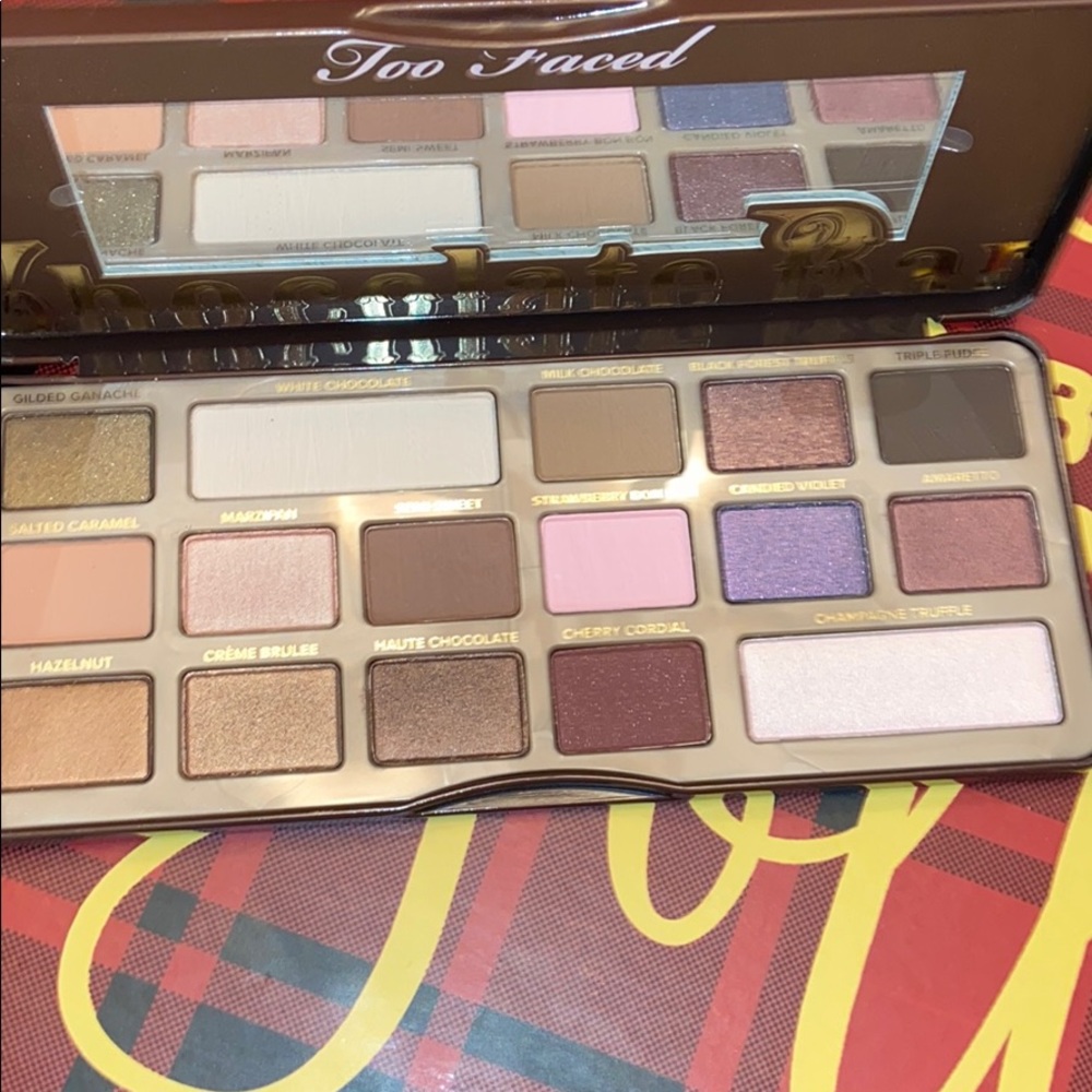 NWOB - Too Faced CHOCOLATE BAR Eye Shadow Palette - Picture 5 of 16